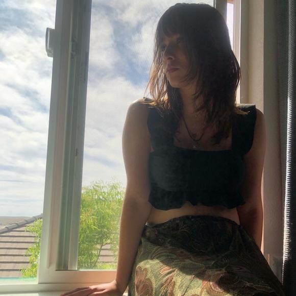 Meet your Posher, Amelia - Picture 1 of 1